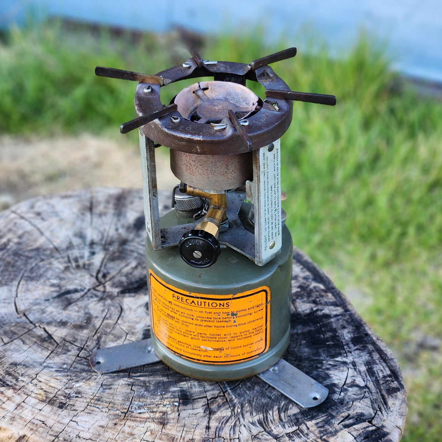 【VINTAGE】Coleman Model 520 "GI Pocket Stove" 1945
