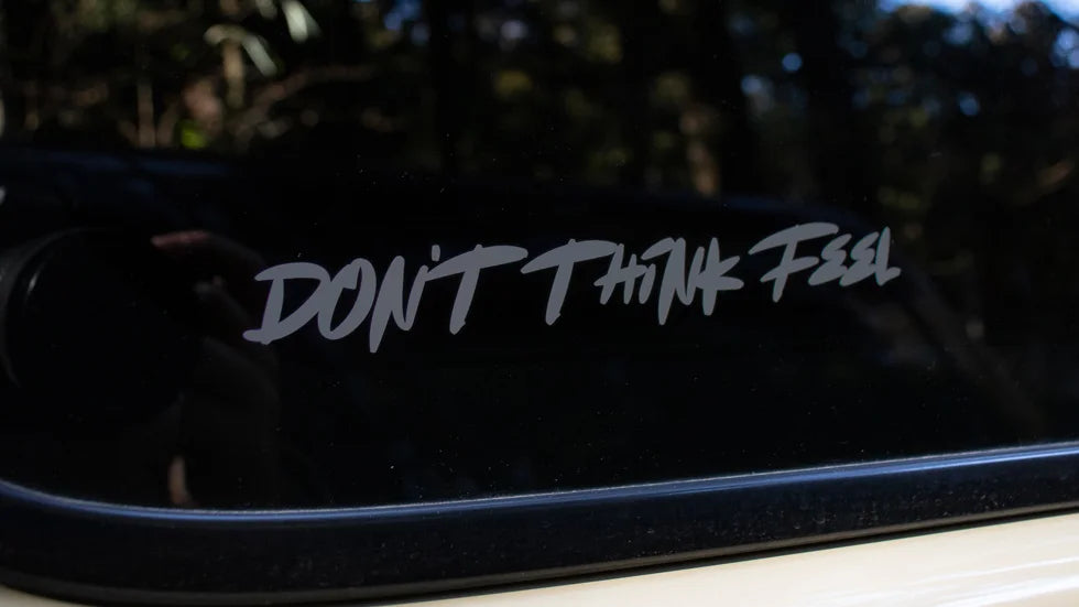 【サンゾー工務店】カッティングステッカー DON'T THINK FEEL