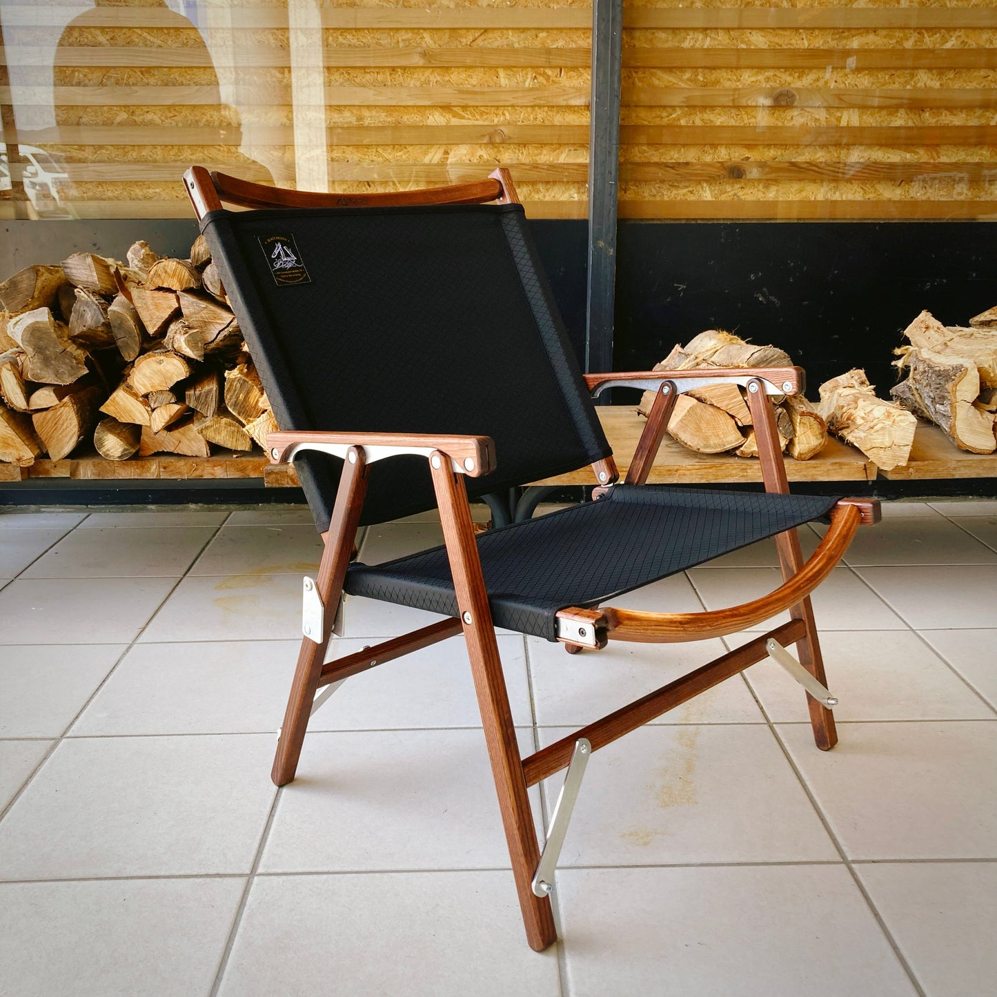 【BLACK DESIGN】ウッドチェアロー 格子