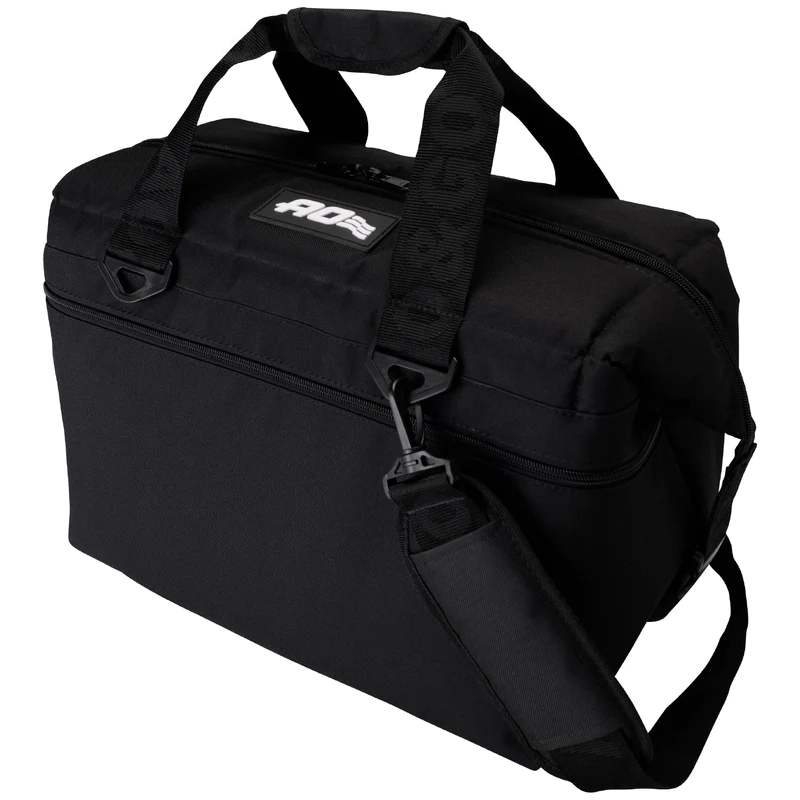 【AO Coolers】AOクーラー 24pack キャンバスソフトクーラー ※20%OFF
