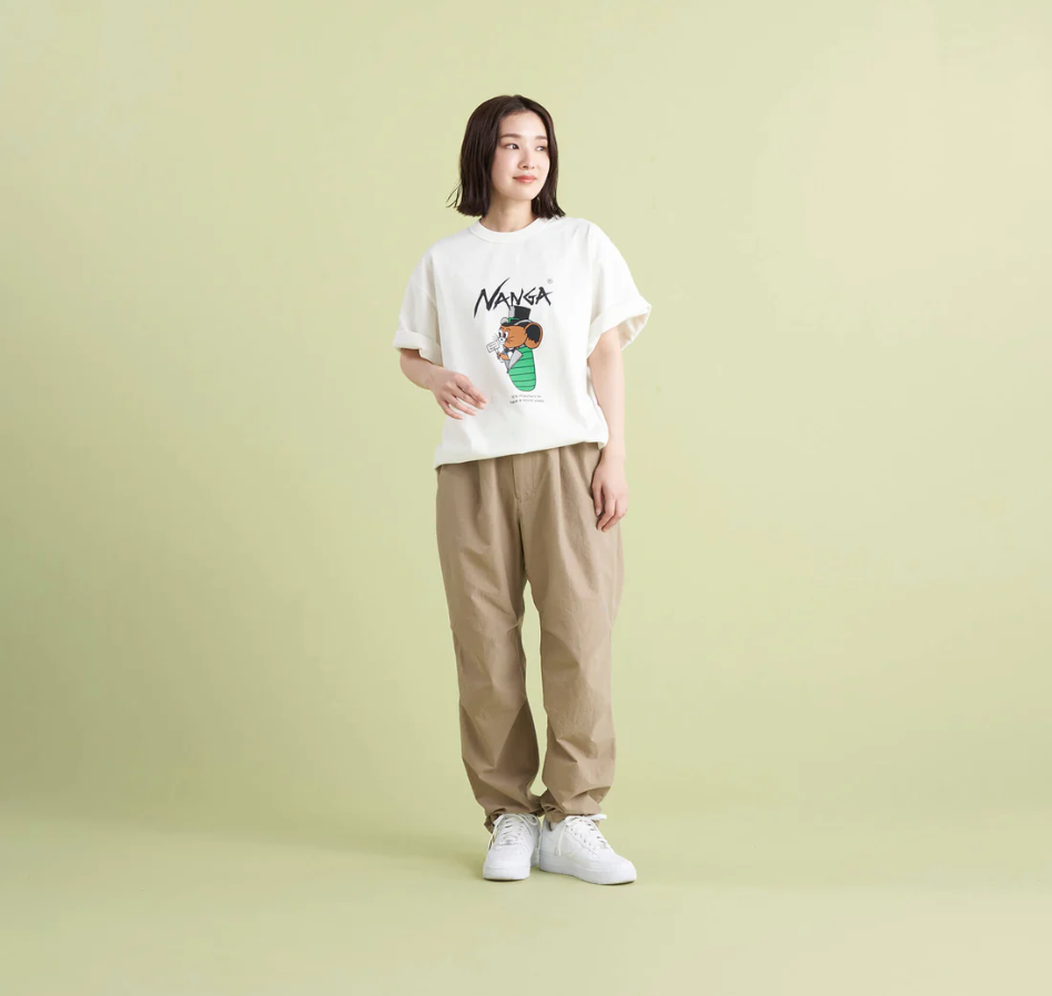 【NANGA】30周年限定　NANGA×JERRY UKAI ECO HYBRID SLEEPING JERRY MARQUEZ TEE / ナンガ×ジェリーウカイ エコハイブリッド スリーピングバッグ ジェリーマルケスティー