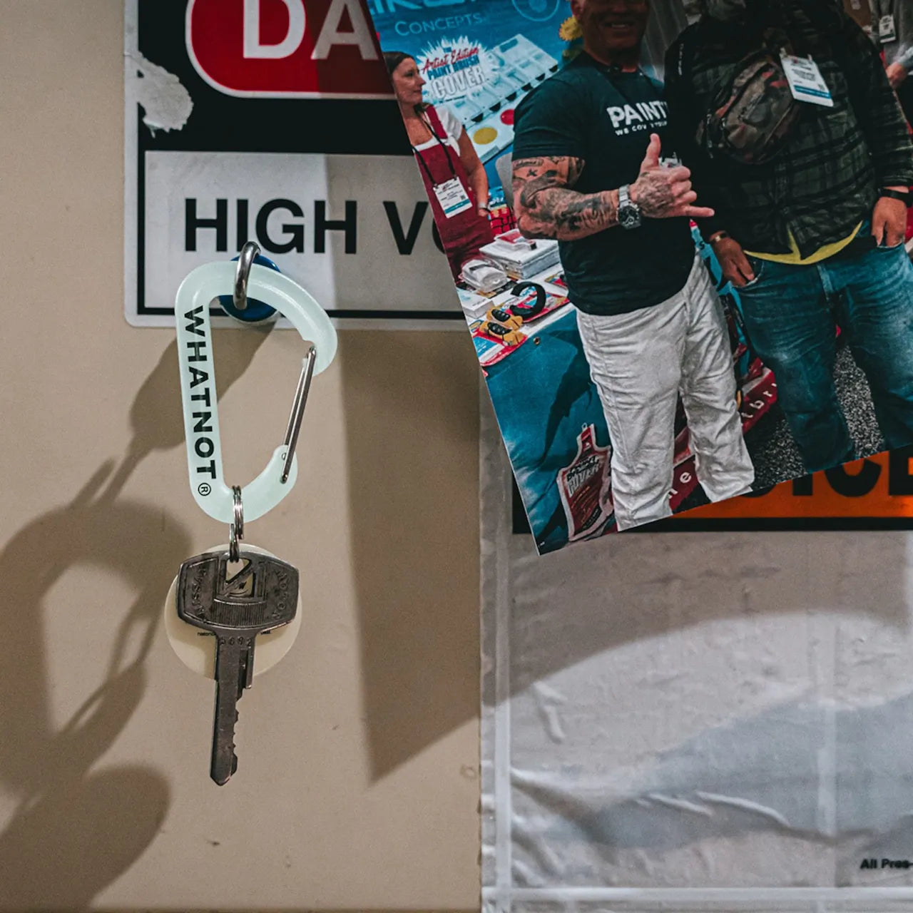 【WHATNOT】蓄光カラビナ｜GLOW CARABINER（1個）