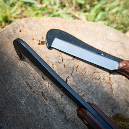 【FEDECA】 鍛造バトニング鉈 名栗ブラック