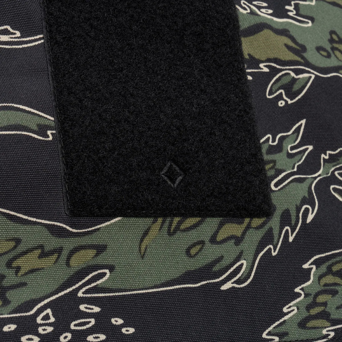 【Helinox】Tac.チェアツー / エックスレイ　タイガーカモ