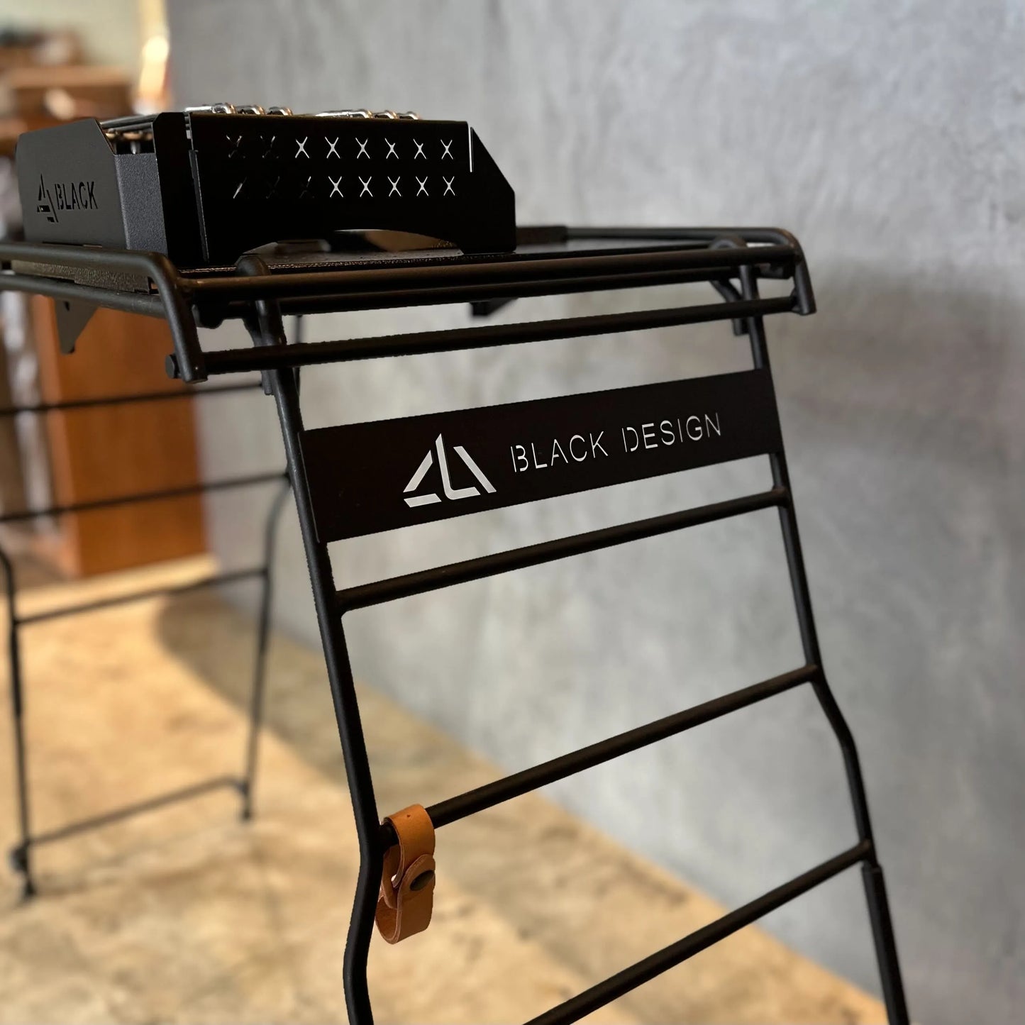 【BLACK DESIGN】葉月