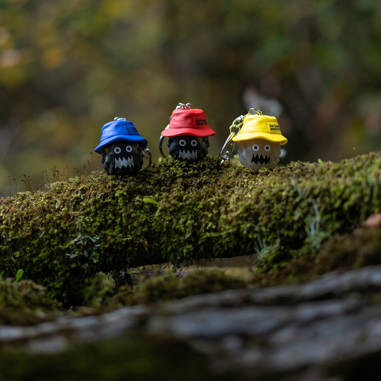 【OUTDOOR MONSTER】マスコットキーホルダー