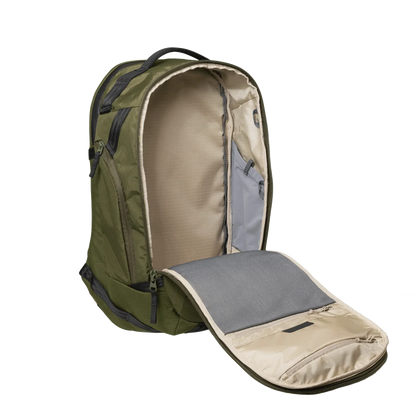 【ABLE CARRY】Max Backpack マックスバックパック 30L アースグリーン