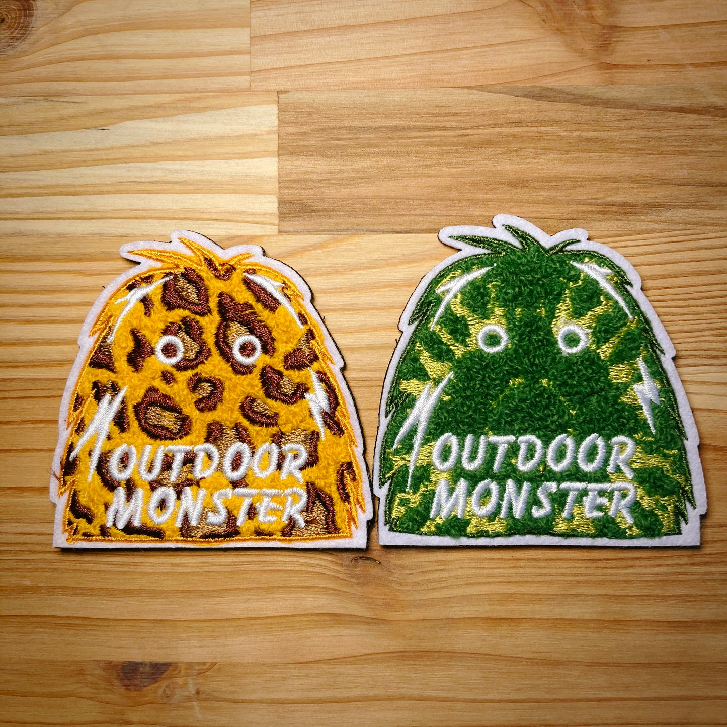 OUTDOOR MONSTER オリジナルワッペン(WOODS)