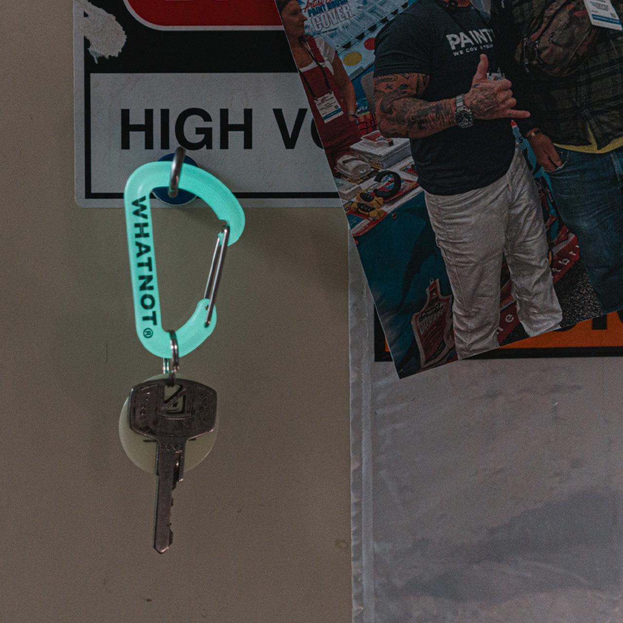 【WHATNOT】蓄光カラビナ｜GLOW CARABINER（1個）